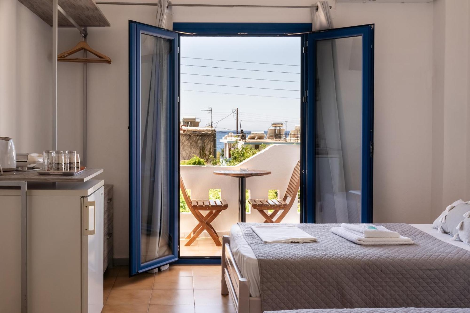 Giannis Rooms Agia Roúmeli Exterior foto