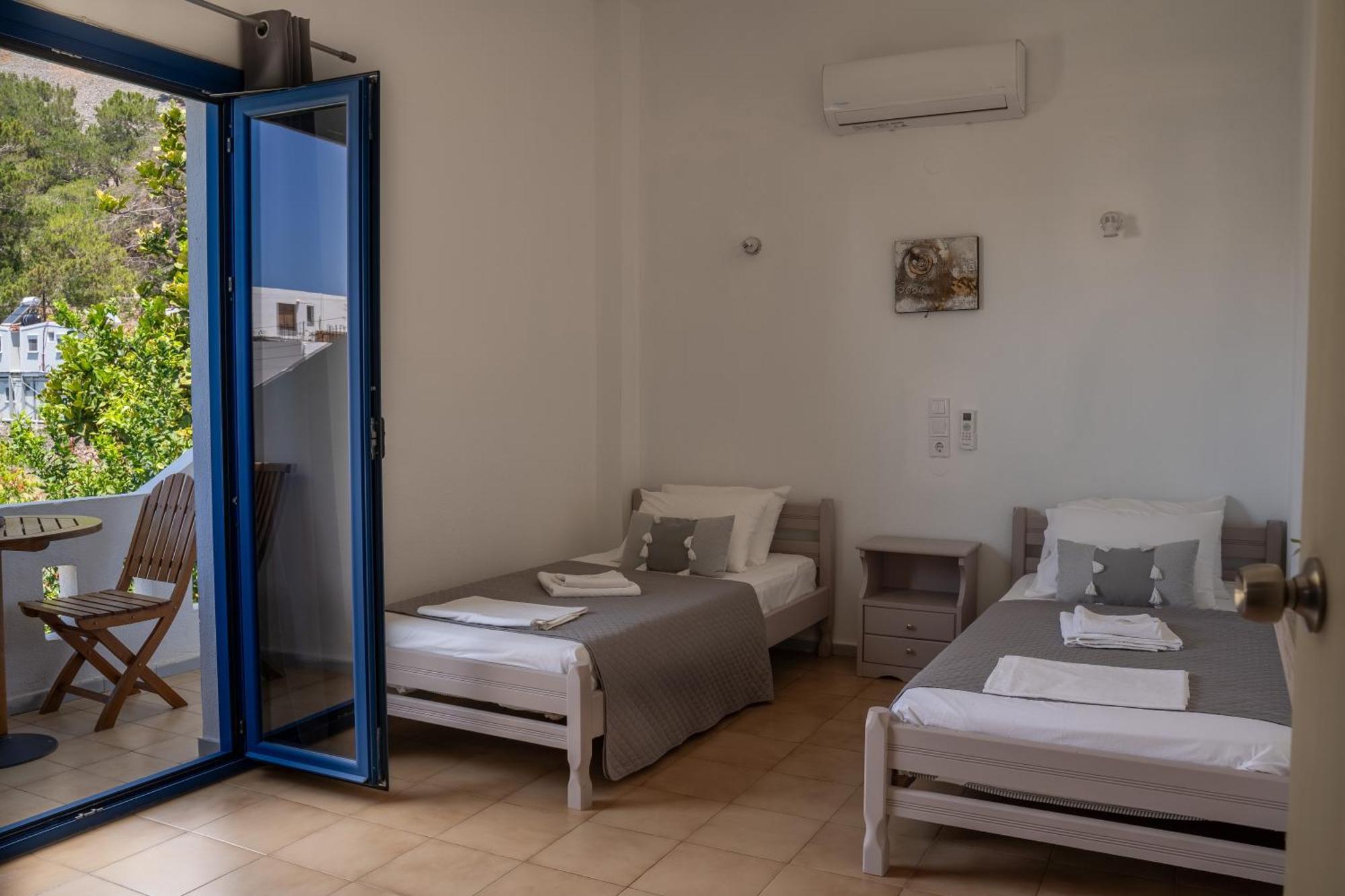 Giannis Rooms Agia Roúmeli Exterior foto